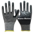 NMSAFETY EN388 3441 gant anti-coupure en nylon gris et fibre de verre blanche et PU UHMWPE noir trempé sur des gants de sécurité de paume